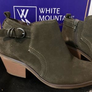 Army Green, size 7 sued, NIB ankle high boots